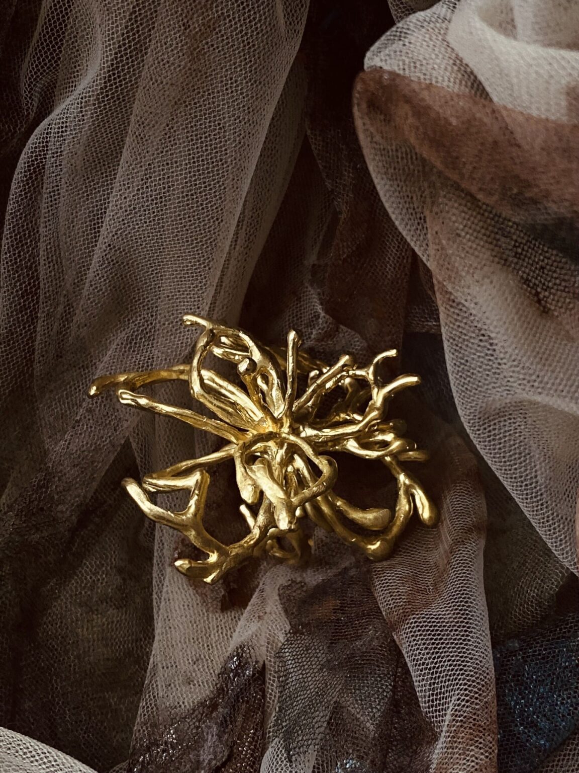 earcuff flor do acaso dourado (2)